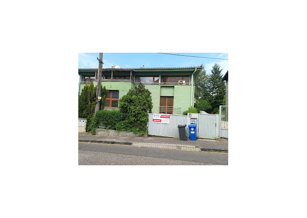 Prenájom - 4 izb. atypické bývanie v RD - EXPISreal