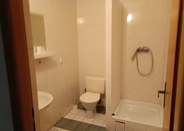 PRENÁJOM Rodinný dom  ulica Podháj, Bratislava – Lamač EXPIS REAL