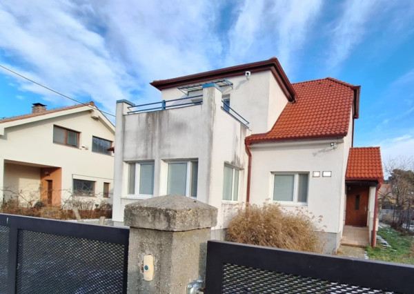 PRENÁJOM 5 izb dom Dog friendly Prievoz Ružinov EXPISREAL