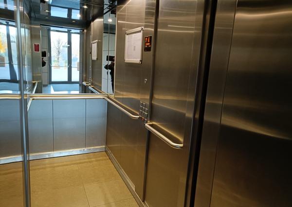 PRENAJOM 2 izbovy byt EUROVEA Expis real