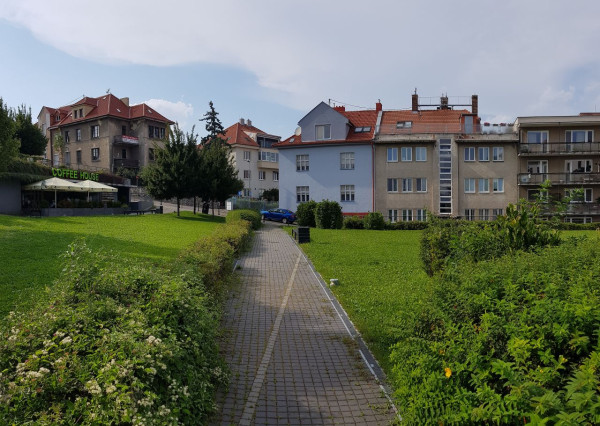 PRENÁJOM 2 izb. byt s balkónom, pri HRADE, Krátka ul., BA Staré Mesto EXPIS REAL