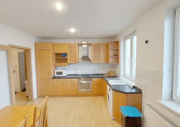 PRENÁJOM 3izb priestranný byt Staré mesto Expisreal