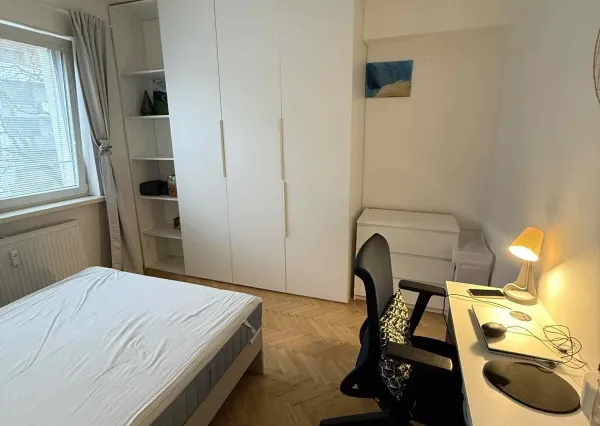 PRENÁJOM 4izb byt Staré mesto Blumentálska EXPISREAL