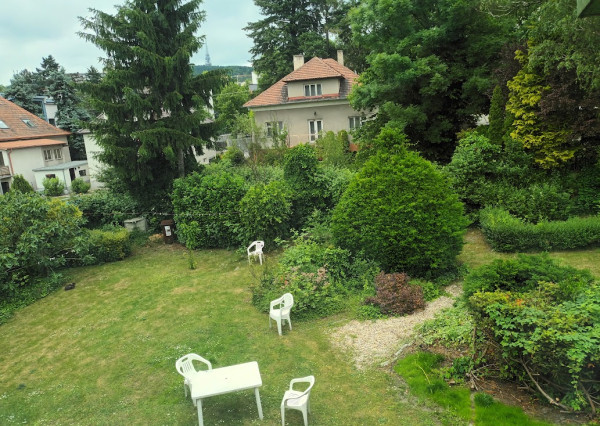 Prenájom - 4 izb. atypické bývanie v RD - EXPISreal