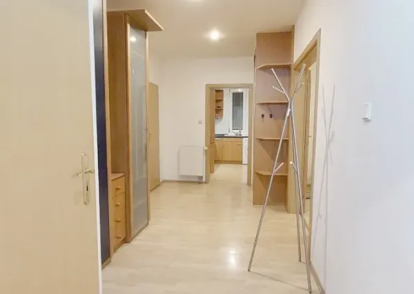 PRENÁJOM 3izb priestranný byt Staré mesto Expisreal