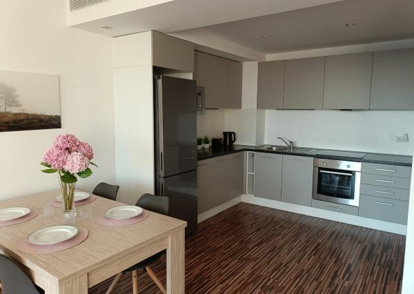 PRENAJOM 2 izbovy byt EUROVEA Expis real