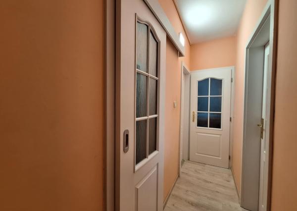 rezervovaný PREDAJ 2 izb byt Petržalka Bradáčova EXPISREAL