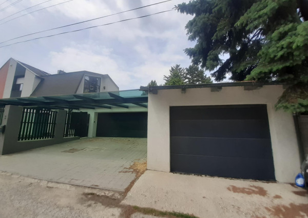 PRENÁJOM 7izb DOG Friendly dom Nové Mesto EXPISREAL