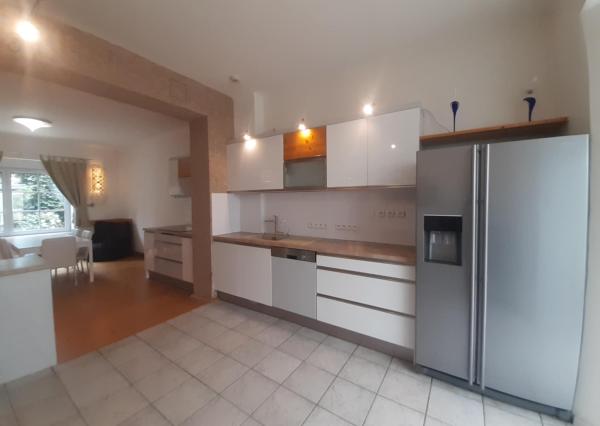 PRENÁJOM 7izb DOG Friendly dom Nové Mesto EXPISREAL