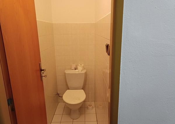 PRENÁJOM Rodinný dom  ulica Podháj, Bratislava – Lamač EXPIS REAL