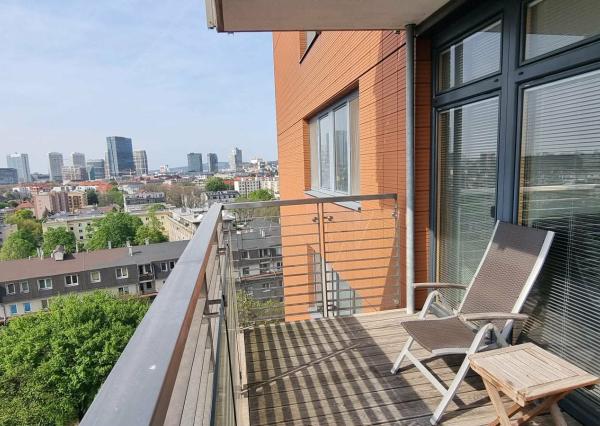 PRENÁJOM 2 izbový byt s bazénom na streche NIVY Ružinov EXPISREAL