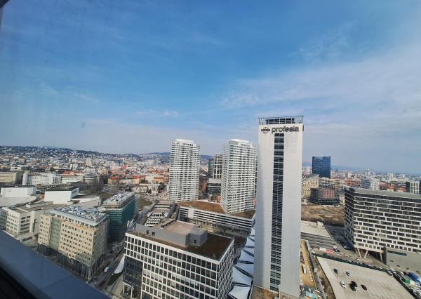 PRENÁJOM 2 izb byt Eurovea Tower Downtown Pribinova Expisreal