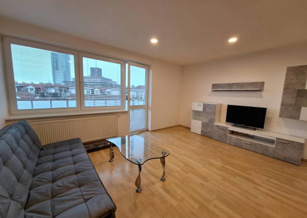 PRENÁJOM 3izb  byt Staré mesto Šancová orientácia do tichého dvora Expisreal