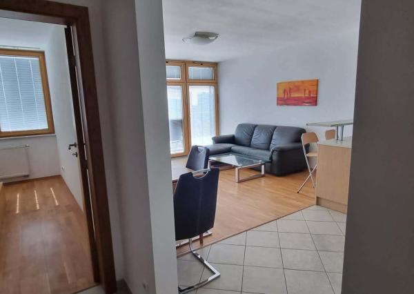 PRENÁJOM 2 izbový byt s bazénom na streche NIVY Ružinov EXPISREAL