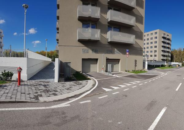 PRENÁJOM garážové státie, Ovocné sady, Bratislava – Ružinov, EXPIS REAL