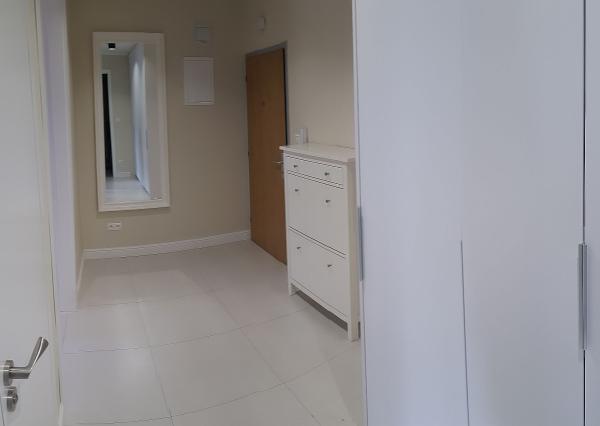 PRENÁJOM 2 izbový byt s dvomi balkónmi, Poľská ulica, Bratislava – Staré Mesto, EXPIS REAL