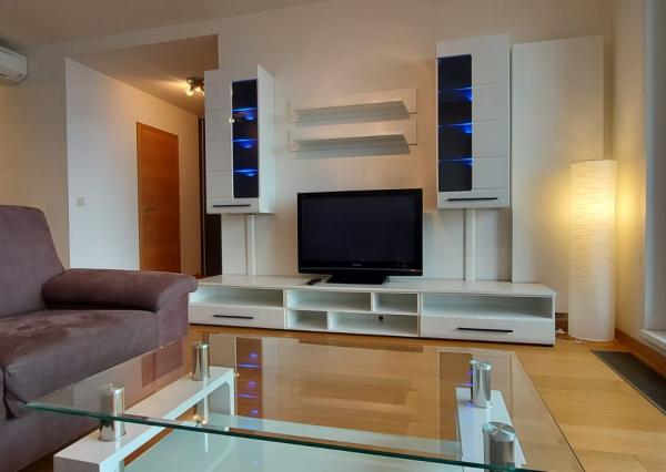 PRENÁJOM 2 izb byt s loggiou Panorama city, Bratislava I., Staré Mesto,  Expis real