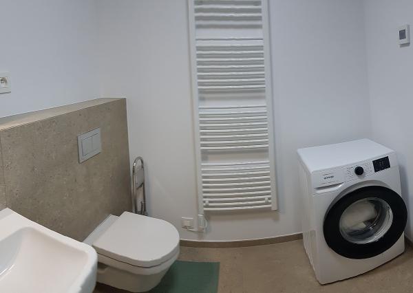 PRENÁJOM 1,5 izbový byt Račianska ulica Guthaus, Bratislava EXPIS REAL