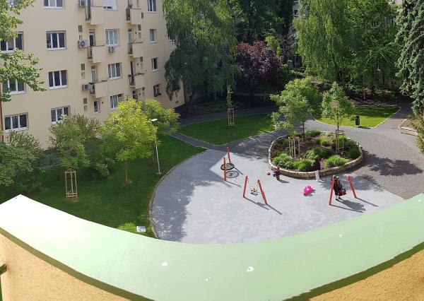 PRENÁJOM 2 izbový byt s dvomi balkónmi, Poľská ulica, Bratislava – Staré Mesto, EXPIS REAL