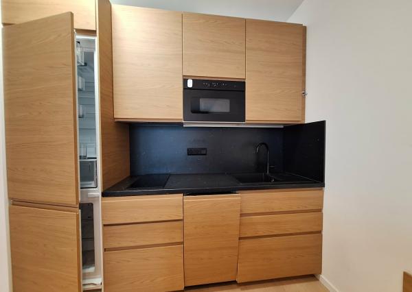 PRENÁJOM 2izb byt kancelária SKYPARK Staré mesto EXPISREAL