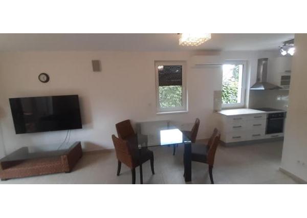 PRENÁJOM 5izb DOG Friendly dom Nové Mesto EXPISREAL