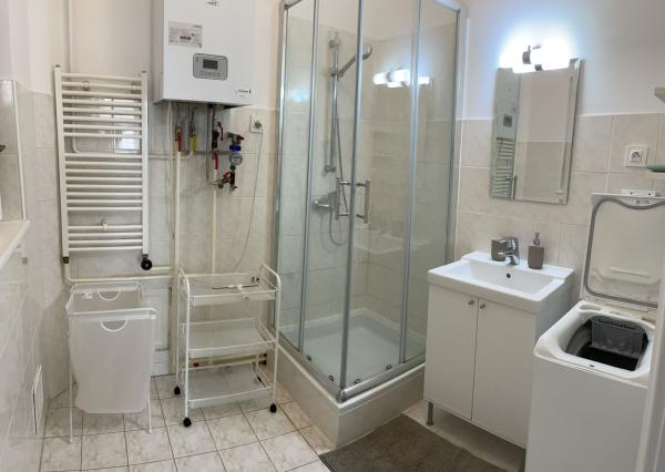 PRENÁJOM 2izb Stare Mesto Štetinová EXPISREAL
