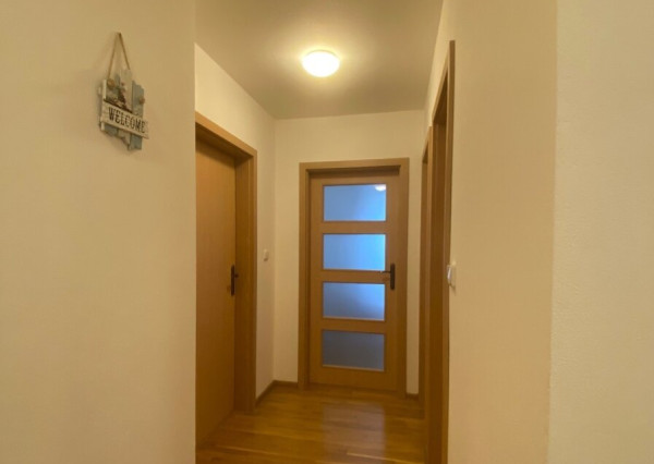 PRENÁJOM 2izb byt Záhrebská Staré mesto EXPISREAL