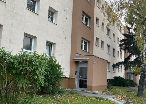 PREDAJ 3 izbový byt s loggiou, ulica Staré Záhrady, Ružinov - Bratislava II  EXPIS REAL