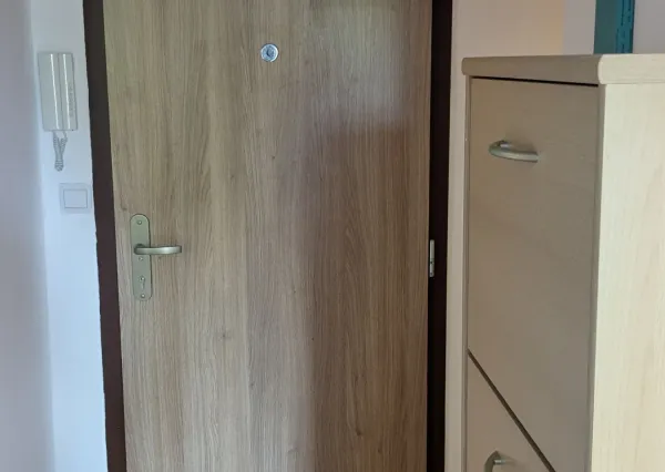 PRENÁJOM 2 izbový byt Ružinov EXPISREAL