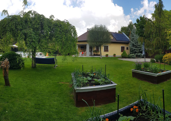 PREDAJ Rodinný dom so záhradou a bazénom, Potônske Lúky,  okr. Dunajská Streda EXPIS REAL