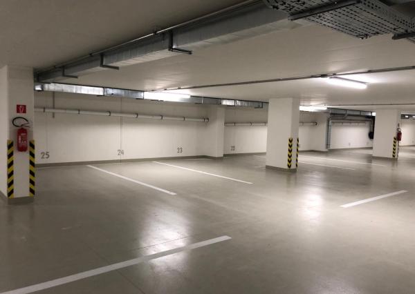PRENÁJOM 2izb byt SKYPARK s výhľadom na hrad Bottova Staré mesto EXPISREAL