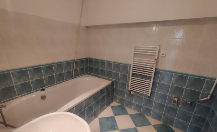 PRENÁJOM 4 izbový byt s terasou a parkovaním Staré mesto EXPISREAL - fotografia 11