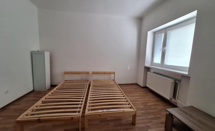 PRENÁJOM 5 izb dom Dog friendly Prievoz Ružinov EXPISREAL - fotografia 4