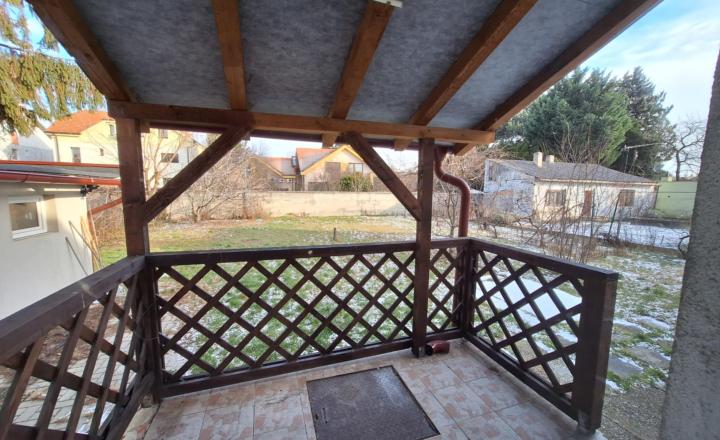 PRENÁJOM 5 izb dom Dog friendly Prievoz Ružinov EXPISREAL - fotografia 1