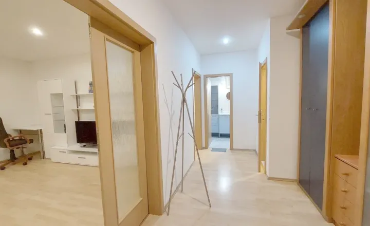 PRENÁJOM 3izb priestranný byt Staré mesto Expisreal - fotografia 11