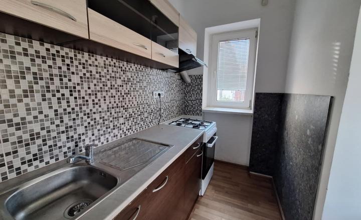 PRENÁJOM 5 izb dom Prievoz Ružinov EXPISREAL - fotografia 9