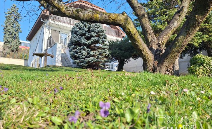PREDAJ 6izb rodinný dom Koliba pri lesoparku s výhľadom Nové Mesto EXPISREAL - fotografia 1