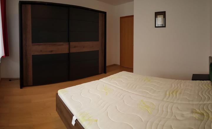 PRENÁJOM 3 izb byt s loggiou, Zuckermandel, Žižkova ulica, Bratislava Staré Mesto,  Expis real - fotografia 12