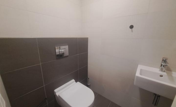 PRENÁJOM 2izb byt SKYPARK s výhľadom na hrad Bottova Staré mesto EXPISREAL - fotografia 11