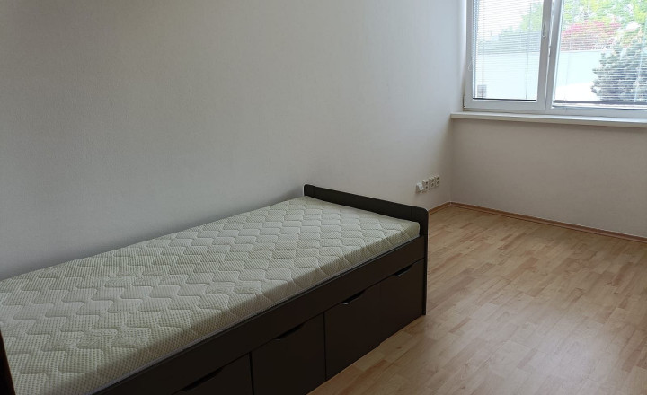PREDAJ Rodinný dom Chorvátsky Grob, Čierna voda, EXPIS REAL - fotografia 11