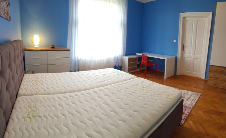 PRENÁJOM 2 izb. byt s balkónom, pri HRADE, Krátka ul., BA Staré Mesto EXPIS REAL - fotografia 7
