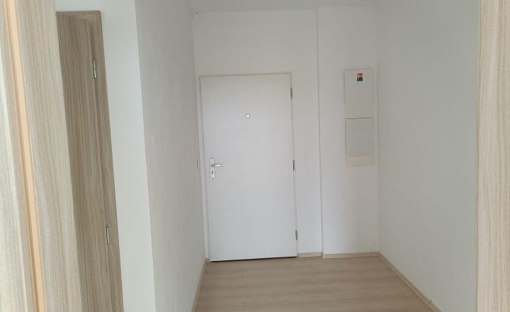 PREDAJ 3 izb byt vrátane garážového státia, Nový Ružinov, Bratislava Expis real - fotografia 13