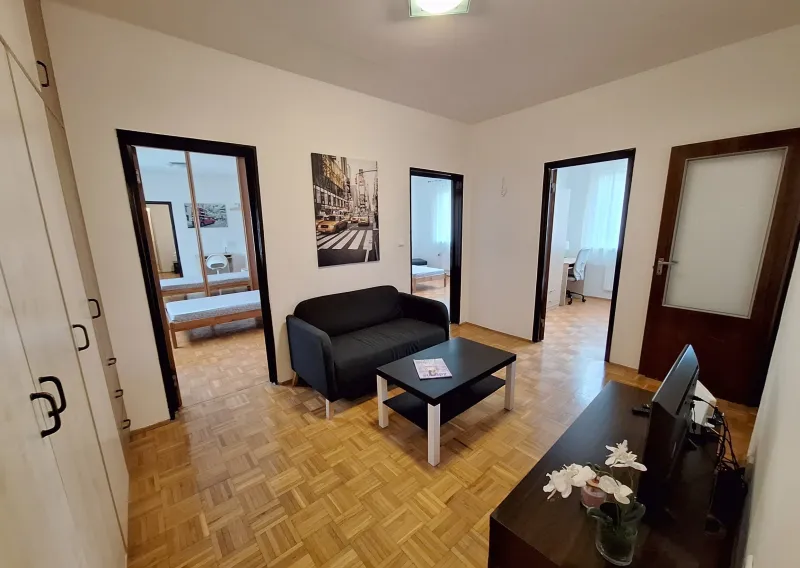 PRENÁJOM 3 izbový byt samostatné izby Petržalka EXPISREAL
