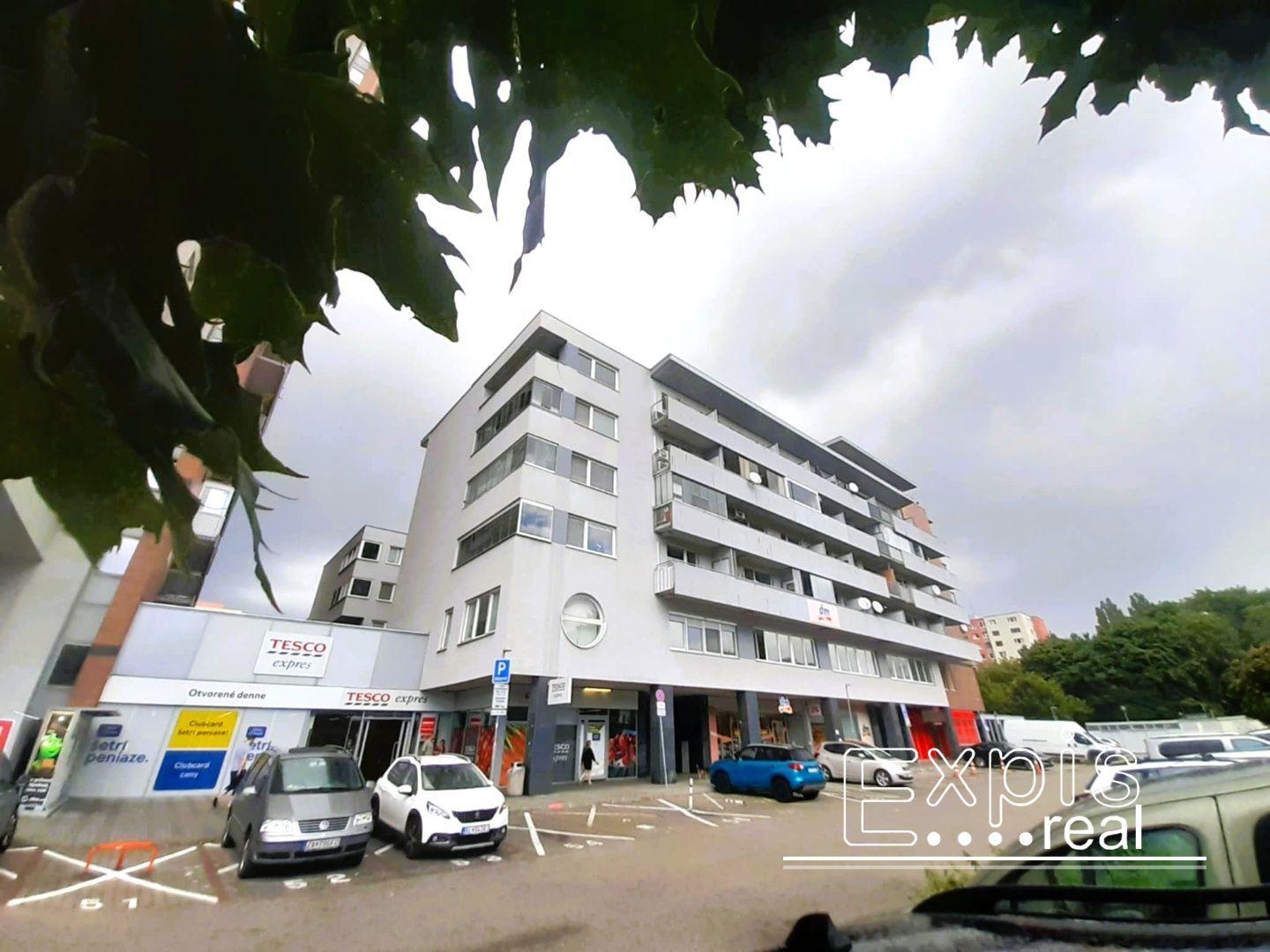 PREDANÉ 4izb veľký byt s výhľadom novostavba DOMINANT  Petržalka  EXPIS REAL