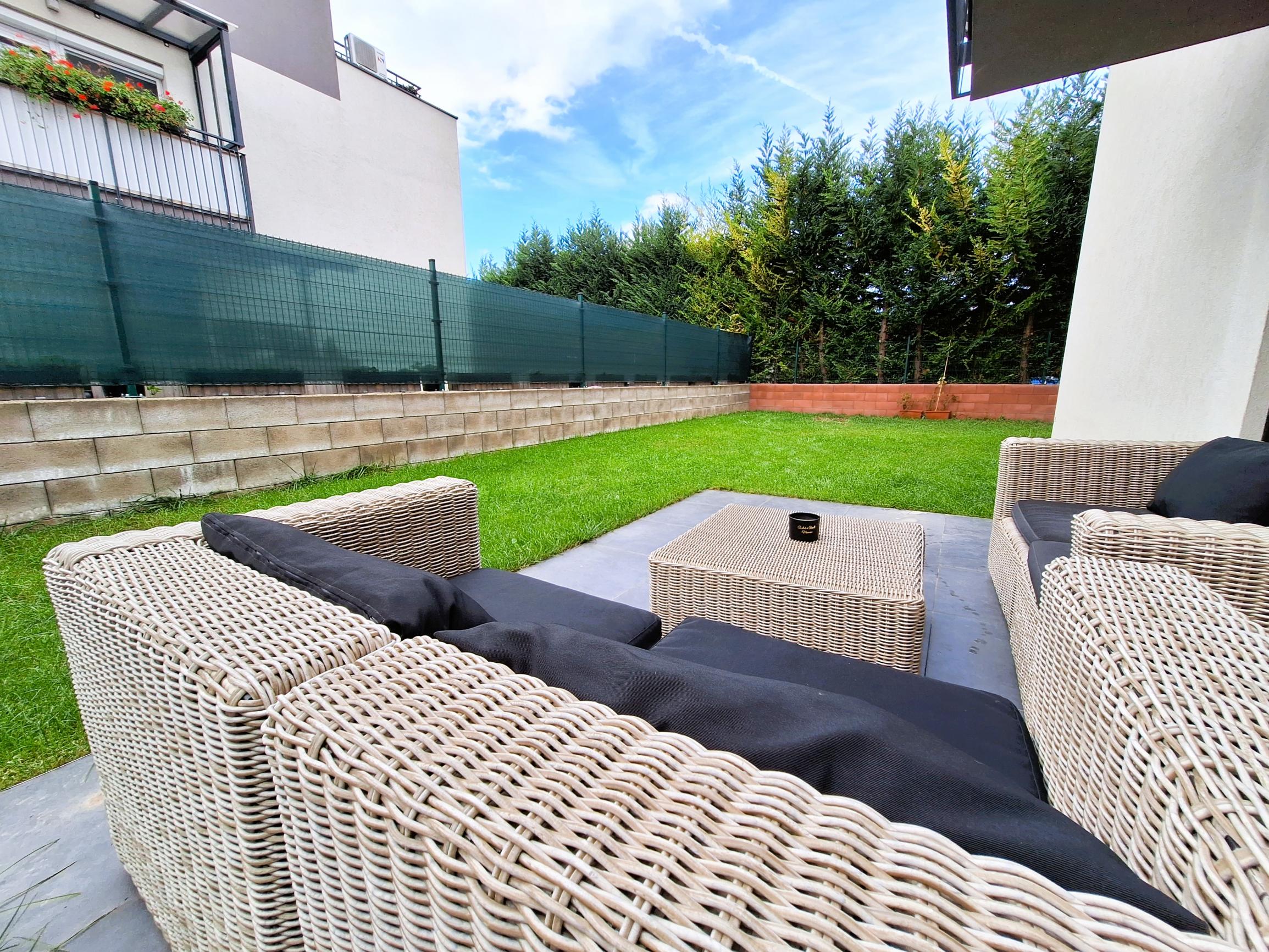 PREDAJ 2 izbový štýlový byt so záhradou Ružinov EXPISREAL