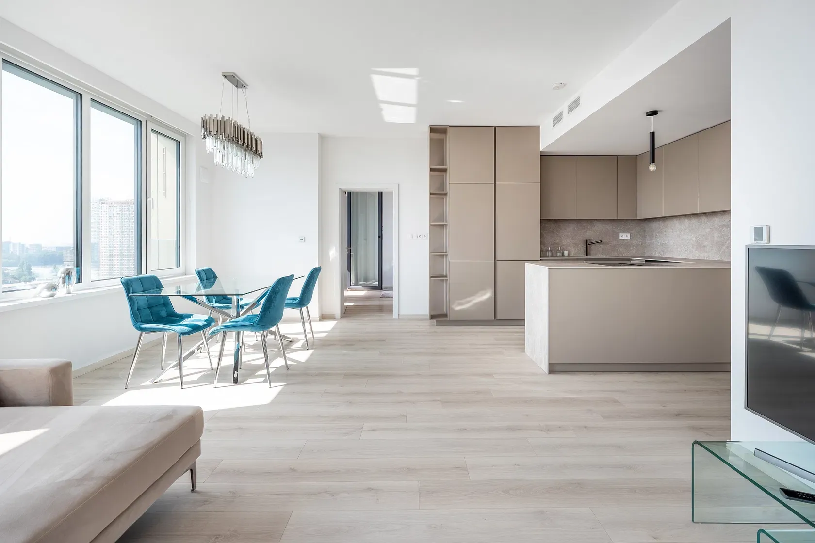 DOPYT kúpa 4 izb byt Nové mesto Expisreal