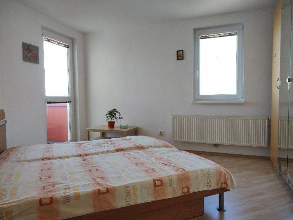 PRENÁJOM 3izb byt Petržalka Humenské námestie EXPISREAL