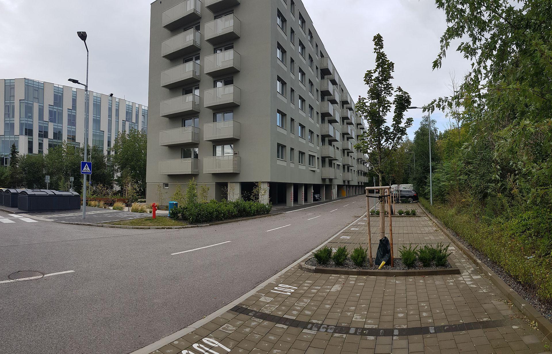PRENÁJOM parkovacie miesto, Ovocné sady, Bratislava – Ružinov, EXPIS REAL